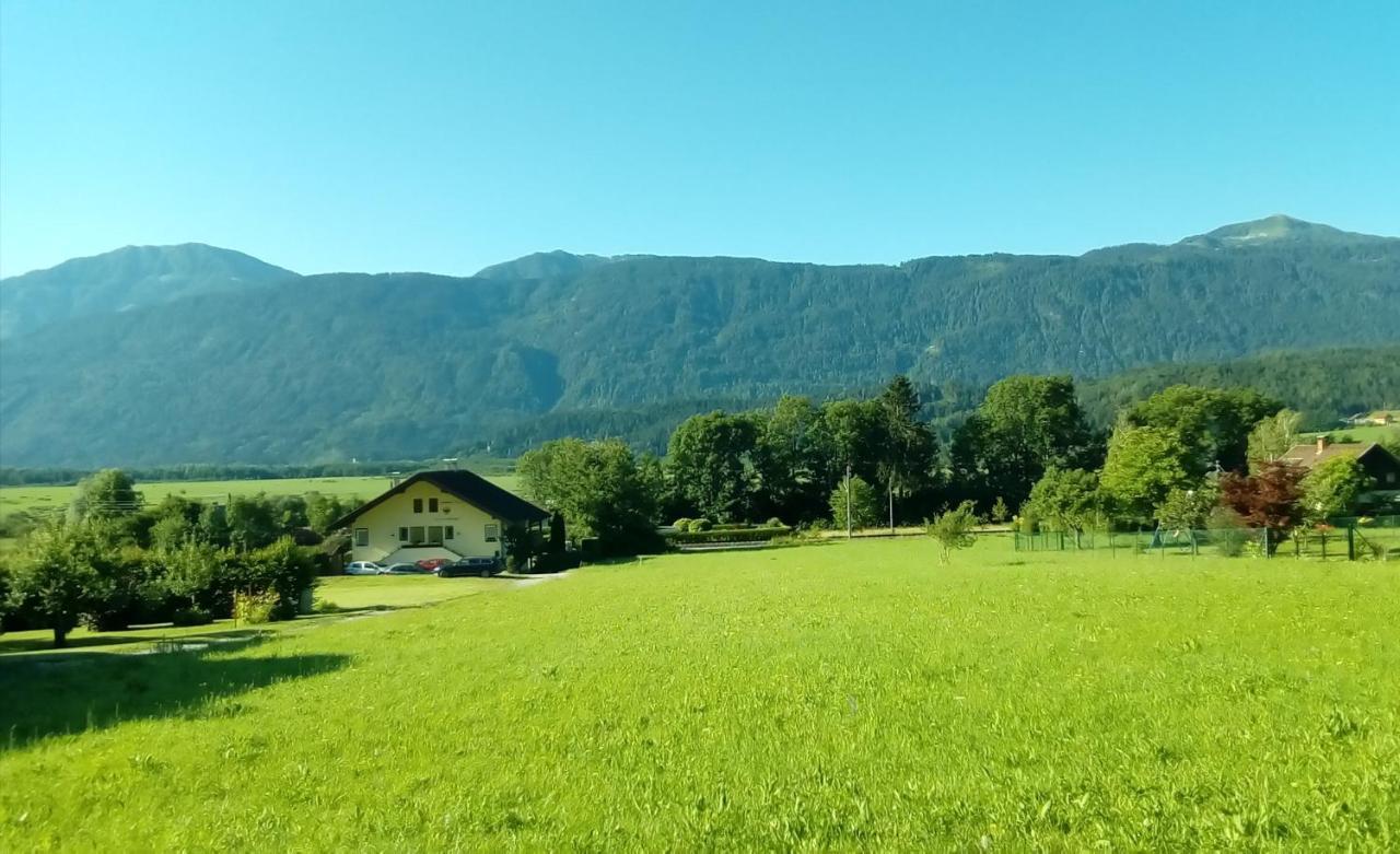 Landhaus Tirol Hotel Presseggersee Buitenkant foto