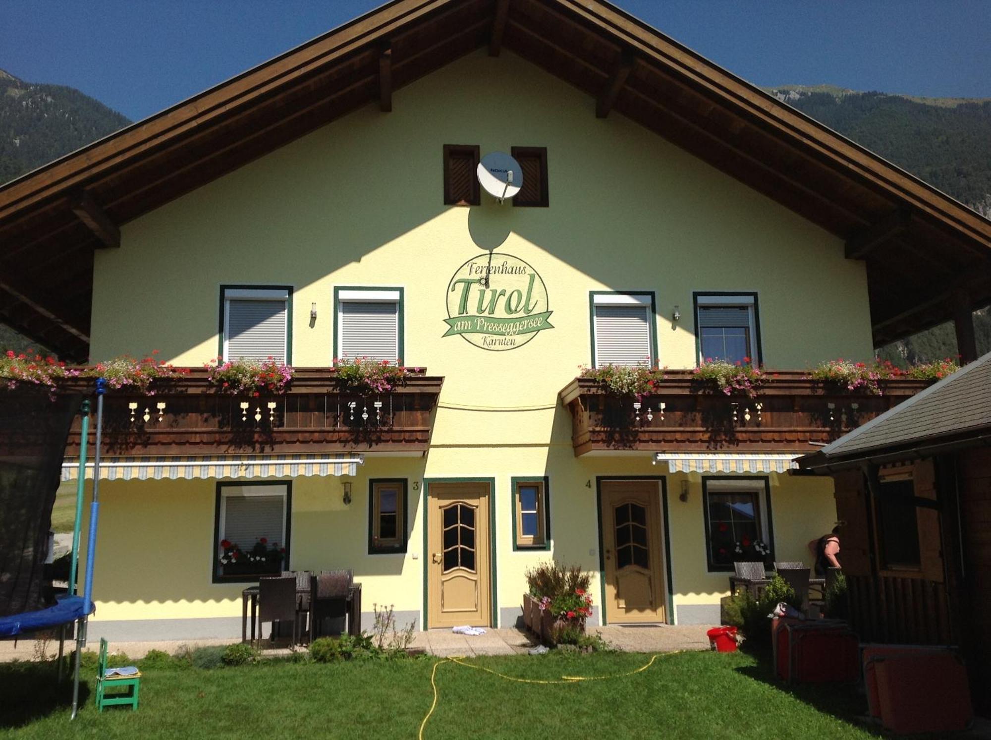 Landhaus Tirol Hotel Presseggersee Buitenkant foto