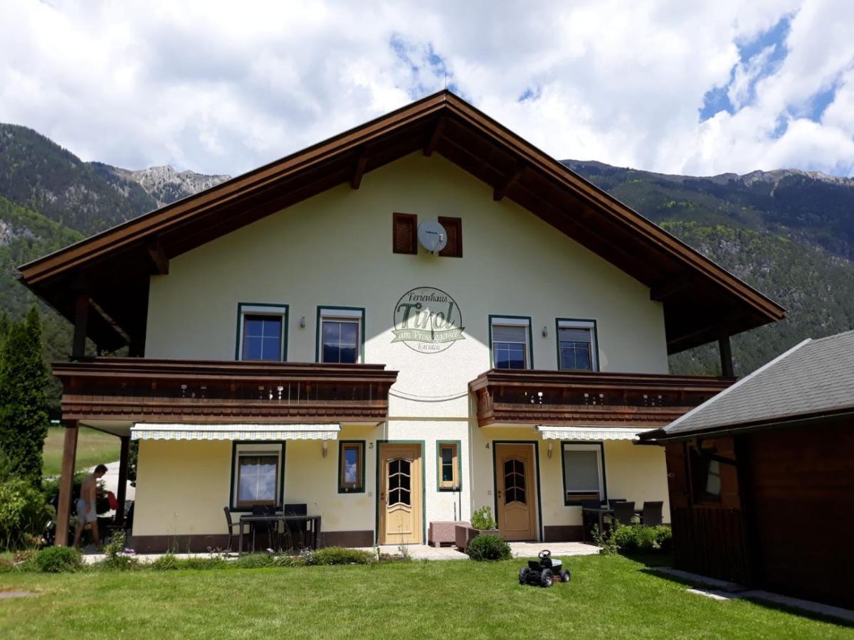 Landhaus Tirol Hotel Presseggersee Buitenkant foto